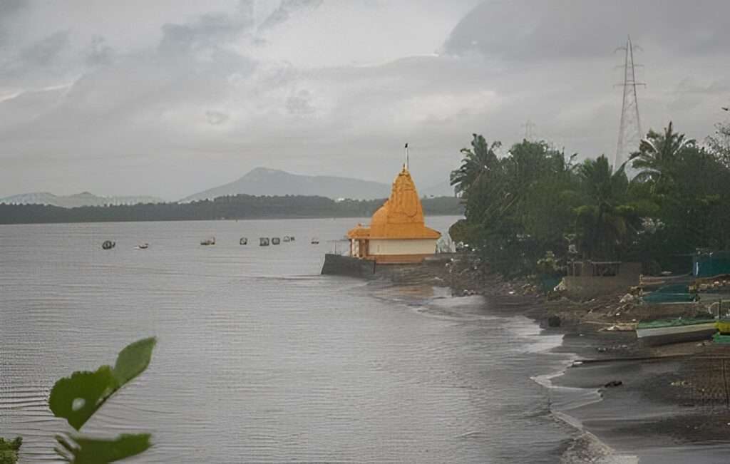 Best 3 Water Activities near Mumbai, Maharashtra Book Now! 4 Seaside Adventures in Vasai Virar