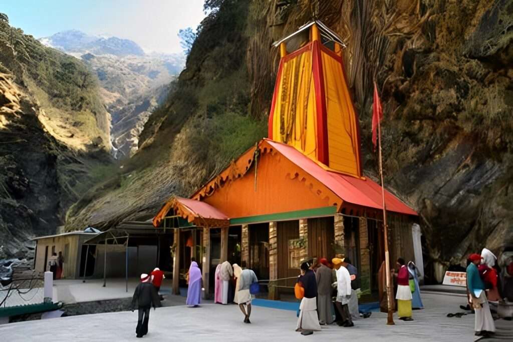 Guide to Char Dham Yatra. How to reach Kedarnath? Best Time to Visit 2023, Helicopter rate and more 3 Yamunotri