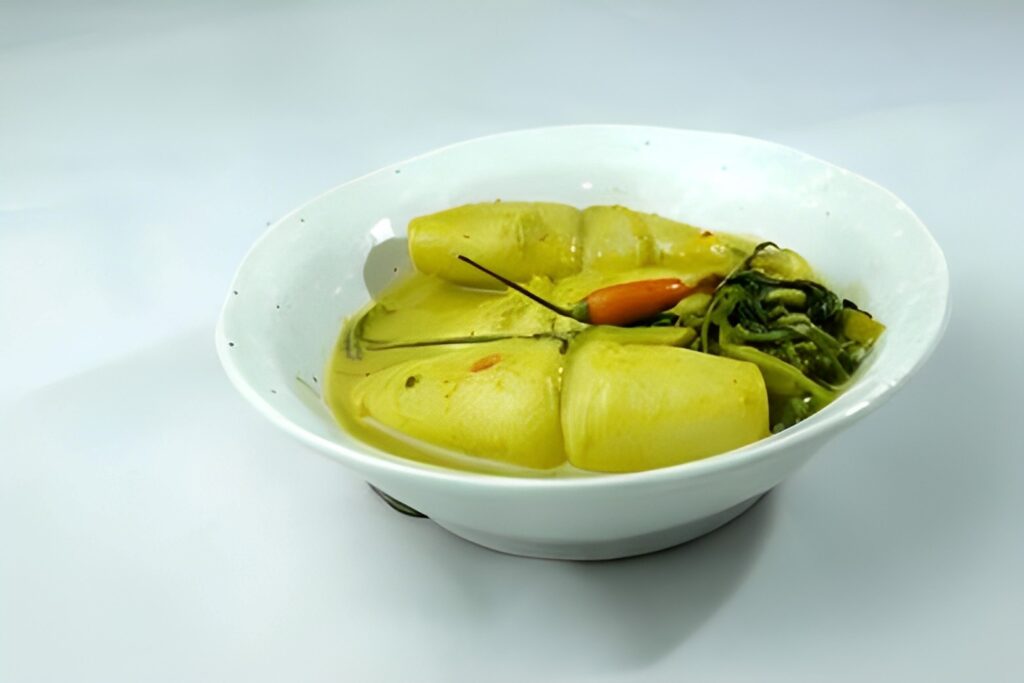 5 Best Food in Brunei in 2023 Must Try Now 4 Sotong Masak Lemak Cili Api