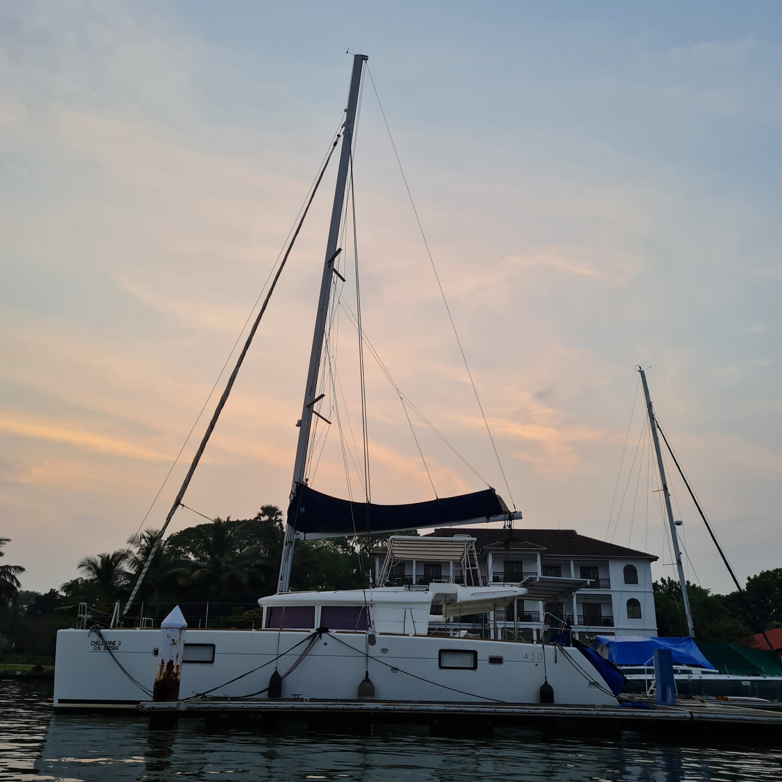 10 Best Things to do in Cochin, Kerala : Exploring Marines Drive and Beyond Check Now 5 bolgatty island scaled