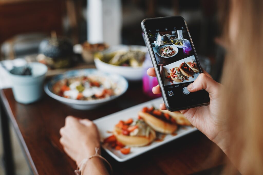 From Plate to Post: Mastering the Art of Food Blogging 16 Easy Tips see Now 2 pexels roman odintsov 4552130