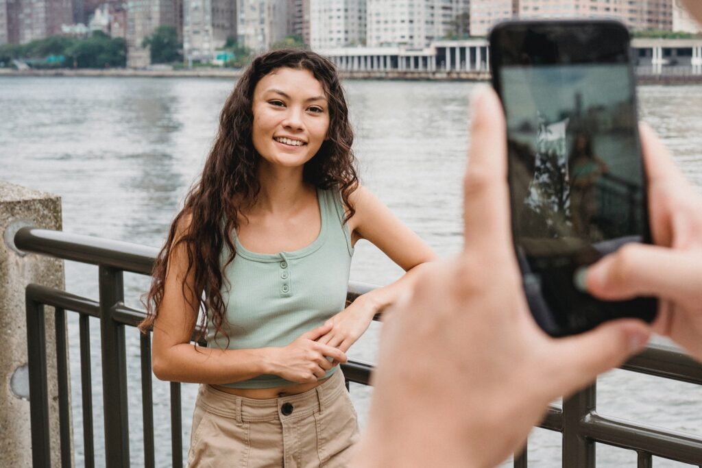 From Wanderlust to Income: World-Class Travel Blogger Ultimate Guide in 5 Easy Steps see now 2 pexels samson katt 5225081